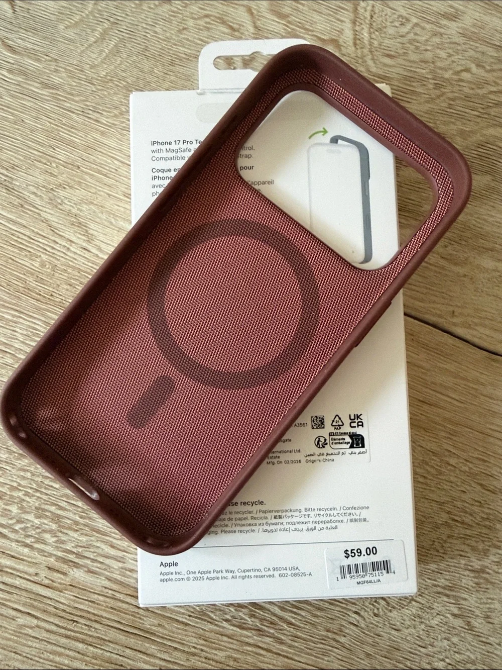 Apple Techwoven iPhone 17 Pro Case in Sienna
